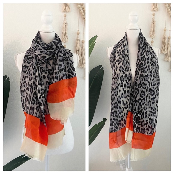 nwot oblong lightweight leopard color block scarf 🧣fall vibes cozy animal print - Picture 1 of 9